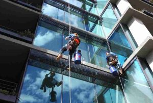 بهترین شرکت پیچ و رولپلاک نمای ساختمان | ساخنمون نیوز 