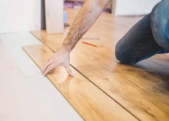 لوگوی دکوراسیون آذرخش | ساختمونی نیوز